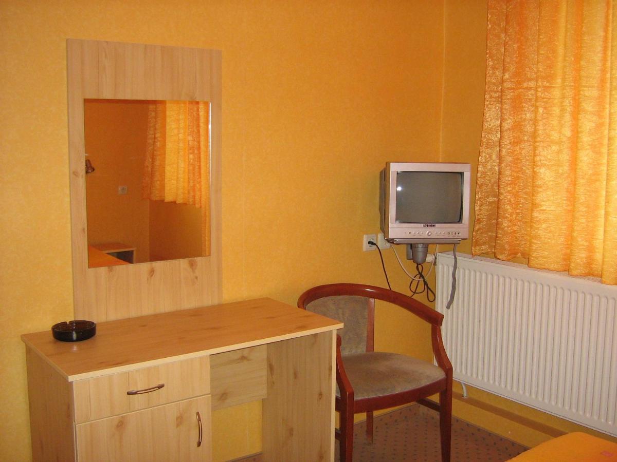 Hotel Maritsa Lyubimets Екстер'єр фото