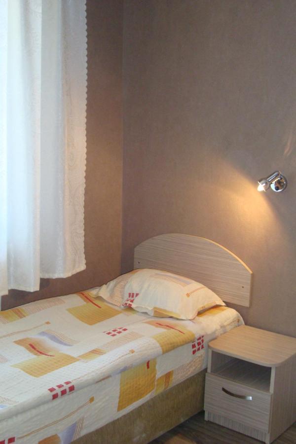 Hotel Maritsa Lyubimets Екстер'єр фото